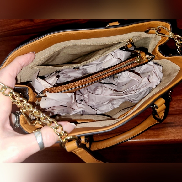 NANETTE LAPORE SIGNATURE LOGO PURSE - Picture 2 of 8